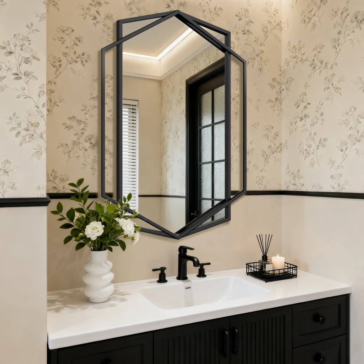 Hexagon Black Metal Framed Wall Mirror, Geometric Bathroom Vanity Mirror for Over Sink, Horizontal or Vertical Hanging Accent Mirror for Entryway, Bedroom & Living Room